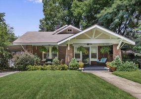111 STONEWALL ST, Memphis, Tennessee 38104, 3 Bedrooms Bedrooms, 6 Rooms Rooms,2 BathroomsBathrooms,Residential,For Sale,STONEWALL,10224718