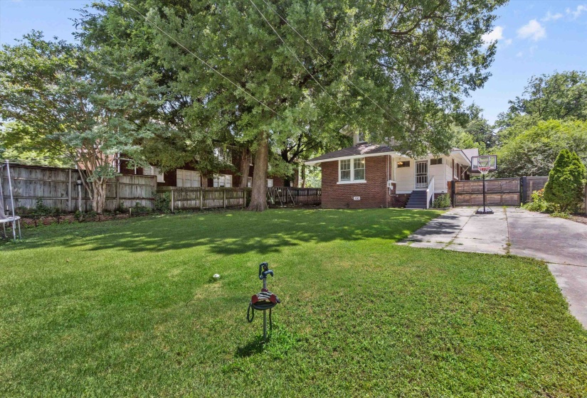 111 STONEWALL ST, Memphis, Tennessee 38104, 3 Bedrooms Bedrooms, 6 Rooms Rooms,2 BathroomsBathrooms,Residential,For Sale,STONEWALL,10224718