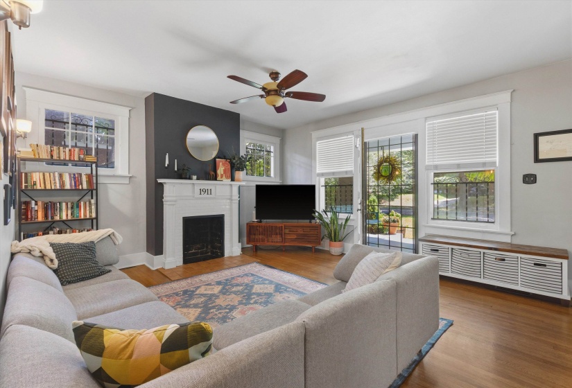111 STONEWALL ST, Memphis, Tennessee 38104, 3 Bedrooms Bedrooms, 6 Rooms Rooms,2 BathroomsBathrooms,Residential,For Sale,STONEWALL,10224718