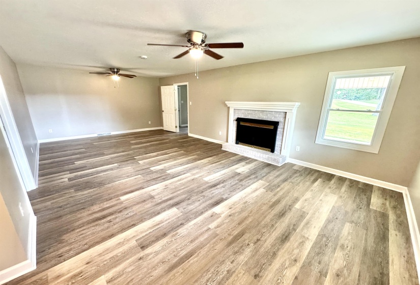 738 AMERICAN WAY, Ripley, Tennessee 38063, 3 Bedrooms Bedrooms, 6 Rooms Rooms,1.1 BathroomsBathrooms,Residential,For Sale,AMERICAN,10224720