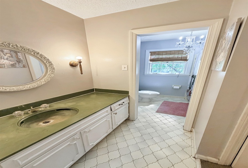 8311 MONTEGO PL, Cordova, Tennessee 38016, 4 Bedrooms Bedrooms, 8 Rooms Rooms,3.1 BathroomsBathrooms,Residential,For Sale,MONTEGO,10224721