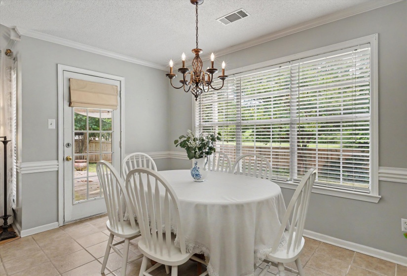 7228 SHADY OAKS DR, Bartlett, Tennessee 38133, 4 Bedrooms Bedrooms, 8 Rooms Rooms,2 BathroomsBathrooms,Residential,For Sale,SHADY OAKS,10224722