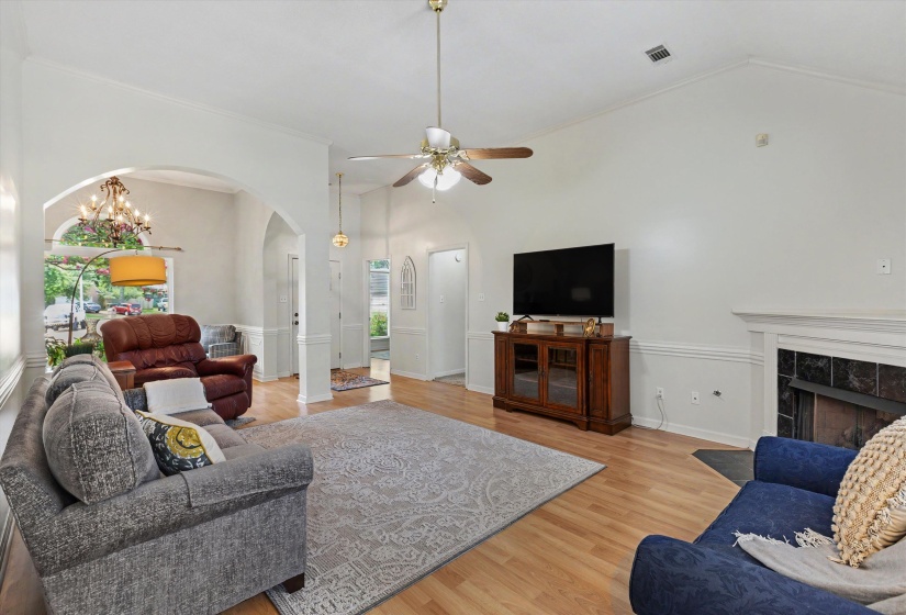 7228 SHADY OAKS DR, Bartlett, Tennessee 38133, 4 Bedrooms Bedrooms, 8 Rooms Rooms,2 BathroomsBathrooms,Residential,For Sale,SHADY OAKS,10224722