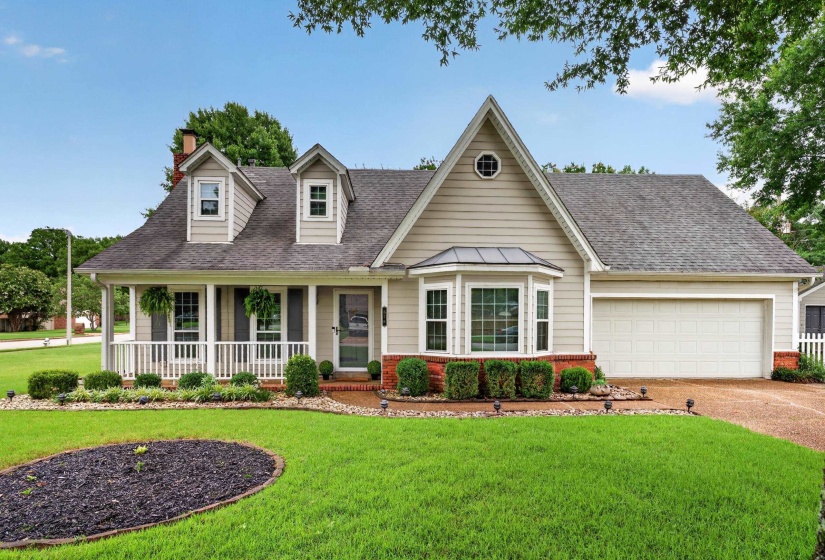 676 RHETTS WAY, Collierville, Tennessee 38017, 4 Bedrooms Bedrooms, 7 Rooms Rooms,2.1 BathroomsBathrooms,Residential,For Sale,RHETTS,10224724