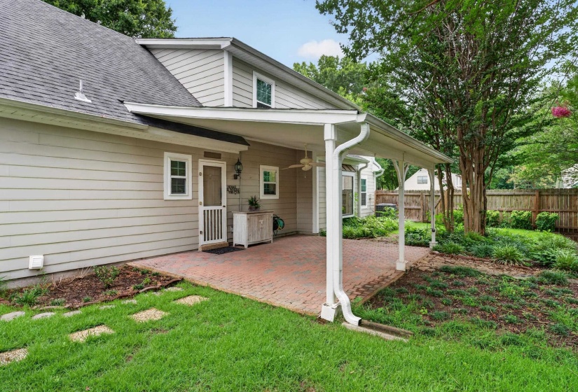 676 RHETTS WAY, Collierville, Tennessee 38017, 4 Bedrooms Bedrooms, 7 Rooms Rooms,2.1 BathroomsBathrooms,Residential,For Sale,RHETTS,10224724