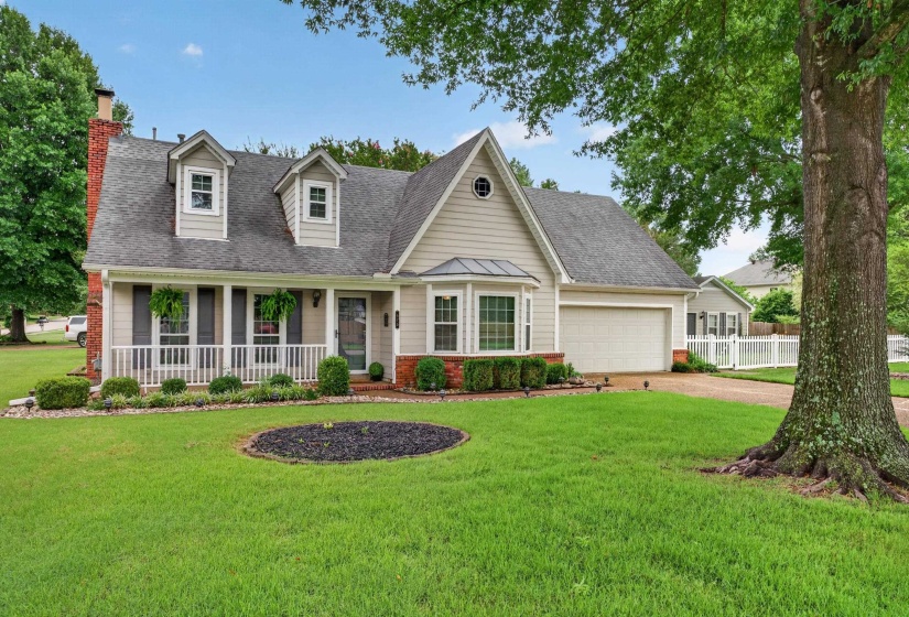 676 RHETTS WAY, Collierville, Tennessee 38017, 4 Bedrooms Bedrooms, 7 Rooms Rooms,2.1 BathroomsBathrooms,Residential,For Sale,RHETTS,10224724