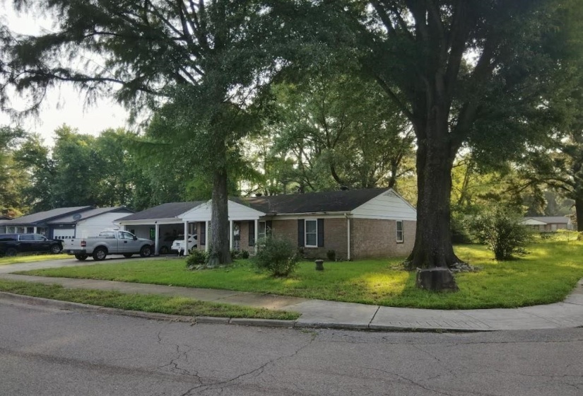 8160 LEIGHTON LN, Millington, Tennessee 38053, 3 Bedrooms Bedrooms, 5 Rooms Rooms,1 BathroomBathrooms,Residential,For Sale,LEIGHTON,10224725