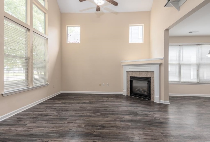 1317 ISLAND PL, Memphis, Tennessee 38103, 3 Bedrooms Bedrooms, 6 Rooms Rooms,2.1 BathroomsBathrooms,Residential,For Sale,ISLAND,10224726