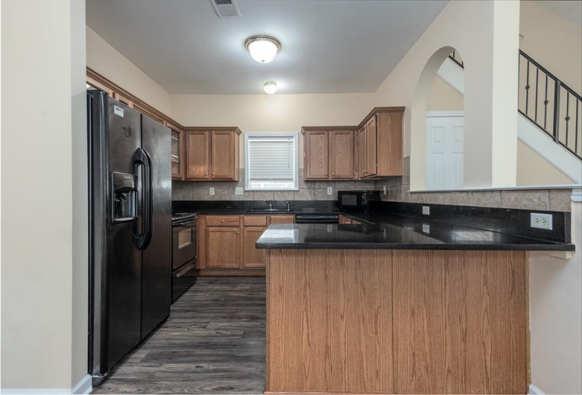 1317 ISLAND PL, Memphis, Tennessee 38103, 3 Bedrooms Bedrooms, 6 Rooms Rooms,2.1 BathroomsBathrooms,Residential,For Sale,ISLAND,10224726