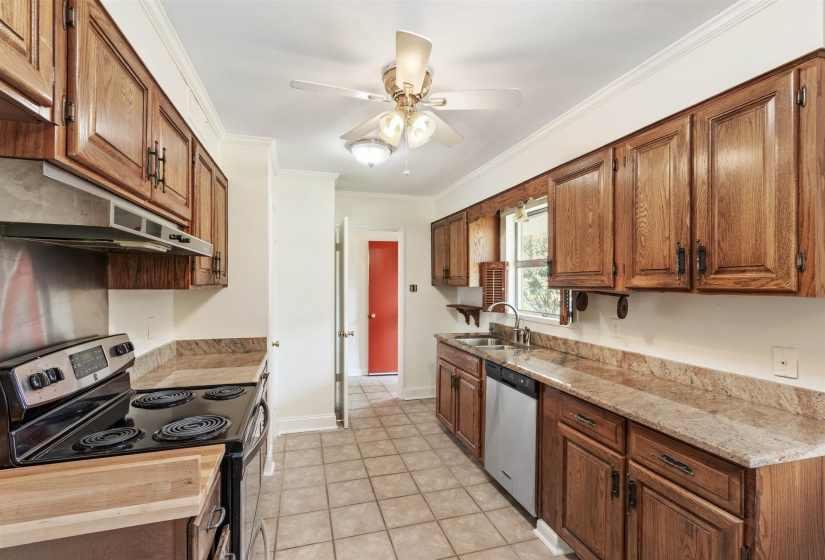 4967 NEWHAVEN AVE, Memphis, Tennessee 38117, 3 Bedroom Bedrooms, 8 Room Rooms,2 BathroomBathrooms,Residential,For Sale,NEWHAVEN,0,10224730