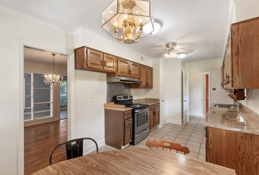 4967 NEWHAVEN AVE, Memphis, Tennessee 38117, 3 Bedroom Bedrooms, 8 Room Rooms,2 BathroomBathrooms,Residential,For Sale,NEWHAVEN,0,10224730