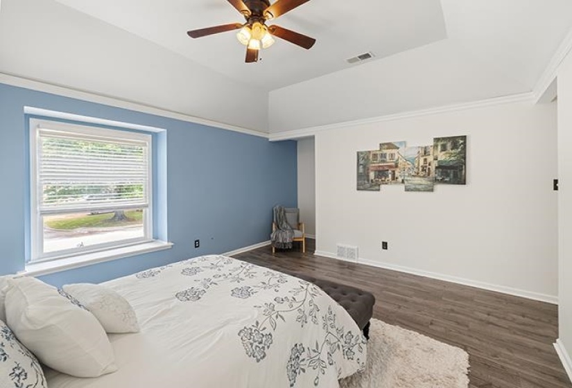 8297 KING WILLIAM ST, Cordova, Tennessee 38016, 4 Bedroom Bedrooms, 4 Room Rooms,2.1 BathroomBathrooms,Residential,For Sale,KING WILLIAM,0,10224739