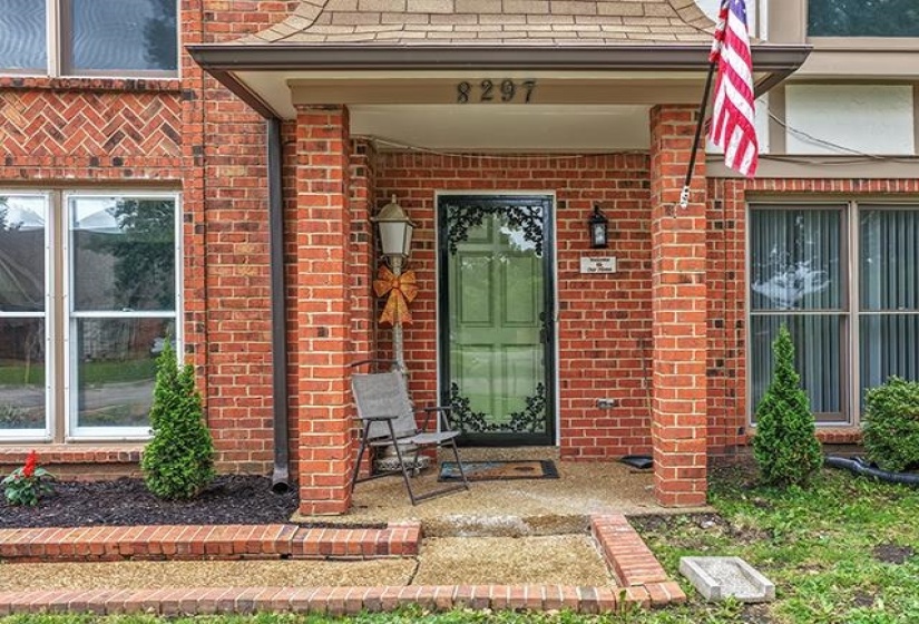 8297 KING WILLIAM ST, Cordova, Tennessee 38016, 4 Bedroom Bedrooms, 4 Room Rooms,2.1 BathroomBathrooms,Residential,For Sale,KING WILLIAM,0,10224739