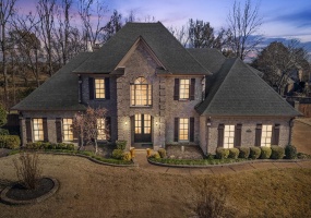 10820 WHISPER HOLLOW CV, Collierville, Tennessee 38017, 4 Bedrooms Bedrooms, 11 Rooms Rooms,3.1 BathroomsBathrooms,Residential,For Sale,WHISPER HOLLOW,10224743