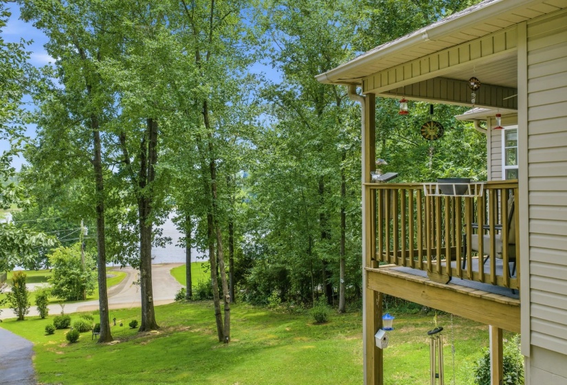 300 FEATHERFOOT PARKWAY LOOP, Parsons, Tennessee 38363, 4 Bedrooms Bedrooms, 11 Rooms Rooms,3 BathroomsBathrooms,Residential,For Sale,FEATHERFOOT PARKWAY,10224745