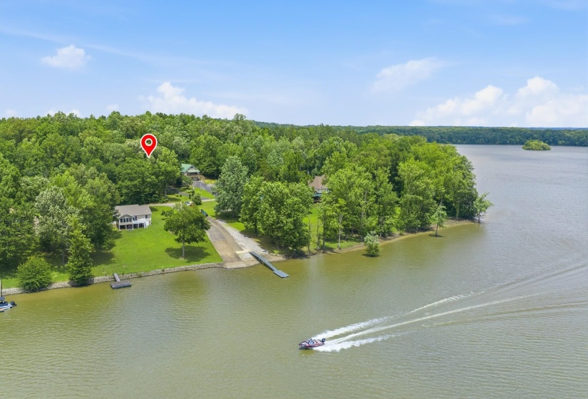 300 FEATHERFOOT PARKWAY LOOP, Parsons, Tennessee 38363, 4 Bedrooms Bedrooms, 11 Rooms Rooms,3 BathroomsBathrooms,Residential,For Sale,FEATHERFOOT PARKWAY,10224745