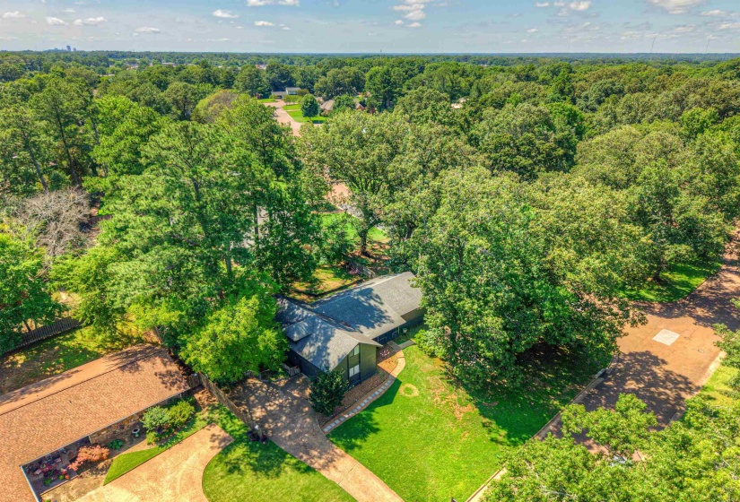 2193 WOODRUFF DR, Germantown, Tennessee 38138, 5 Bedrooms Bedrooms, 9 Rooms Rooms,3.1 BathroomsBathrooms,Residential,For Sale,WOODRUFF,10224748