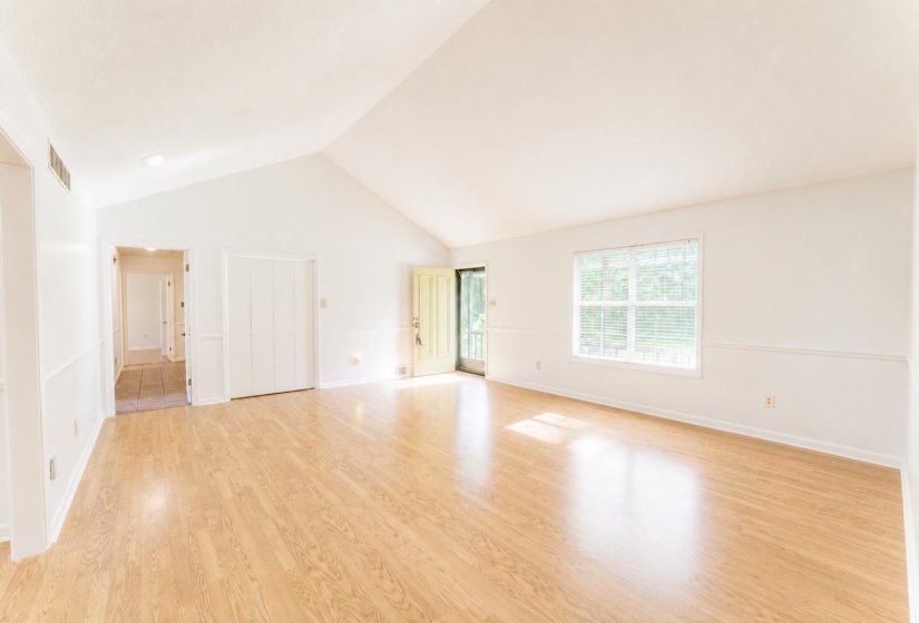 2193 WOODRUFF DR, Germantown, Tennessee 38138, 5 Bedrooms Bedrooms, 9 Rooms Rooms,3.1 BathroomsBathrooms,Residential,For Sale,WOODRUFF,10224748