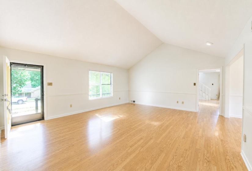 2193 WOODRUFF DR, Germantown, Tennessee 38138, 5 Bedrooms Bedrooms, 9 Rooms Rooms,3.1 BathroomsBathrooms,Residential,For Sale,WOODRUFF,10224748
