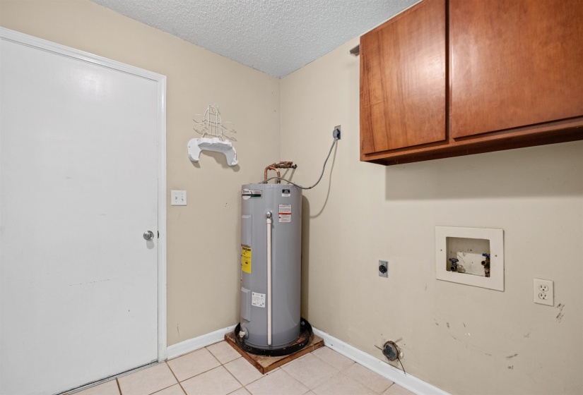 1032 GREENCLIFF RD, Collierville, Tennessee 38017, 3 Bedrooms Bedrooms, 6 Rooms Rooms,1.1 BathroomsBathrooms,Residential,For Sale,GREENCLIFF,10224752