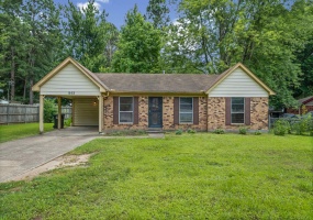 1032 GREENCLIFF RD, Collierville, Tennessee 38017, 3 Bedrooms Bedrooms, 6 Rooms Rooms,1.1 BathroomsBathrooms,Residential,For Sale,GREENCLIFF,10224752