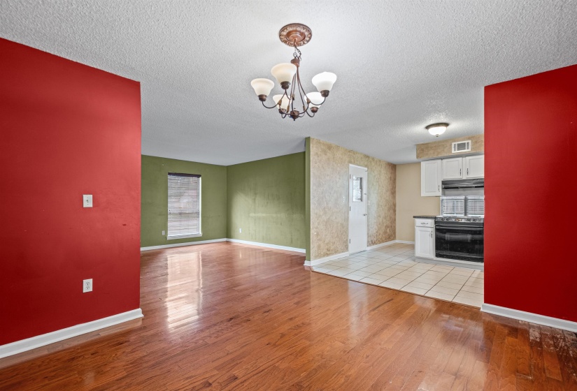 1032 GREENCLIFF RD, Collierville, Tennessee 38017, 3 Bedrooms Bedrooms, 6 Rooms Rooms,1.1 BathroomsBathrooms,Residential,For Sale,GREENCLIFF,10224752