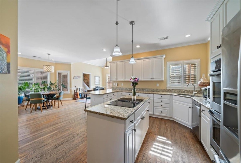 6491 MASSEY POINTE CV, Memphis, Tennessee 38120, 5 Bedrooms Bedrooms, 10 Rooms Rooms,3.1 BathroomsBathrooms,Residential,For Sale,MASSEY POINTE,10224758