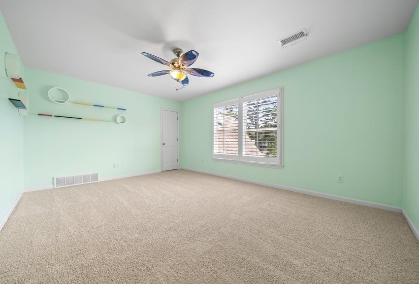 6491 MASSEY POINTE CV, Memphis, Tennessee 38120, 5 Bedrooms Bedrooms, 10 Rooms Rooms,3.1 BathroomsBathrooms,Residential,For Sale,MASSEY POINTE,10224758