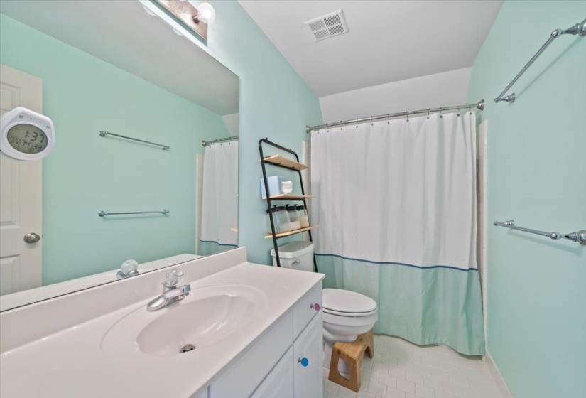 6491 MASSEY POINTE CV, Memphis, Tennessee 38120, 5 Bedrooms Bedrooms, 10 Rooms Rooms,3.1 BathroomsBathrooms,Residential,For Sale,MASSEY POINTE,10224758
