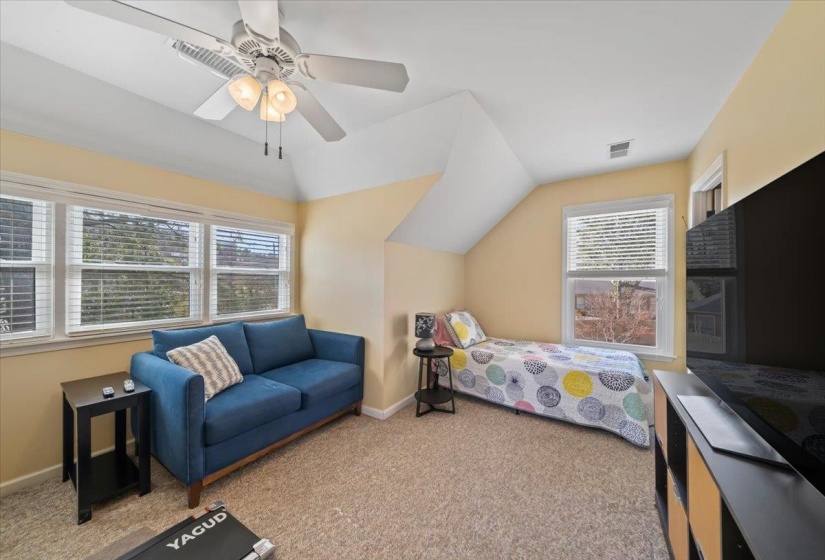 6491 MASSEY POINTE CV, Memphis, Tennessee 38120, 5 Bedrooms Bedrooms, 10 Rooms Rooms,3.1 BathroomsBathrooms,Residential,For Sale,MASSEY POINTE,10224758