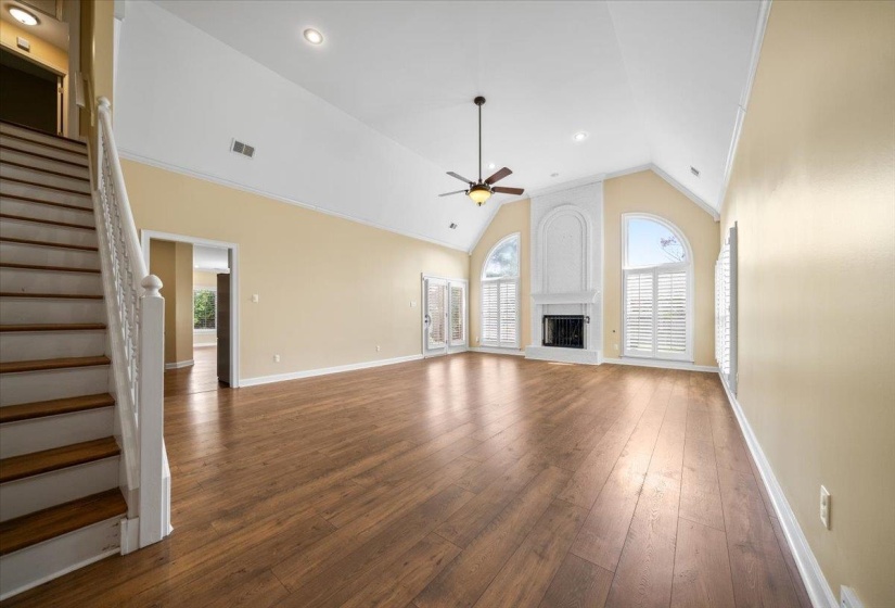 6491 MASSEY POINTE CV, Memphis, Tennessee 38120, 5 Bedrooms Bedrooms, 10 Rooms Rooms,3.1 BathroomsBathrooms,Residential,For Sale,MASSEY POINTE,10224758