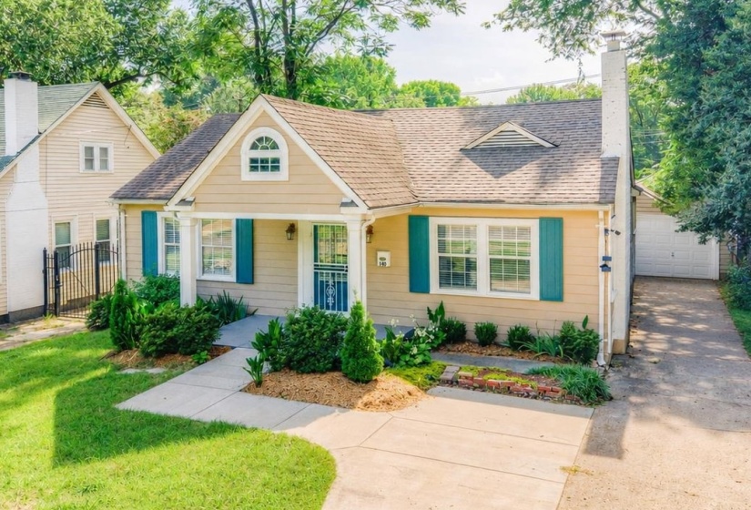 149 HOLMES ST, Memphis, Tennessee 38111, 2 Bedrooms Bedrooms, 5 Rooms Rooms,1 BathroomBathrooms,Residential,For Sale,HOLMES,10224759