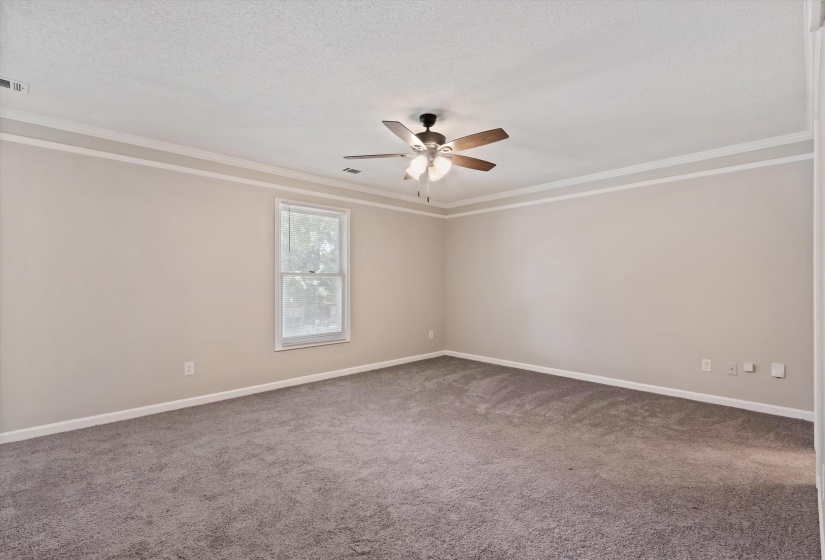 856 WOOD SHADOWS DR, Memphis, Tennessee 38018, 4 Bedrooms Bedrooms, 7 Rooms Rooms,2.1 BathroomsBathrooms,Residential,For Sale,WOOD SHADOWS,10224767