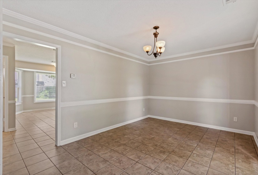 856 WOOD SHADOWS DR, Memphis, Tennessee 38018, 4 Bedrooms Bedrooms, 7 Rooms Rooms,2.1 BathroomsBathrooms,Residential,For Sale,WOOD SHADOWS,10224767