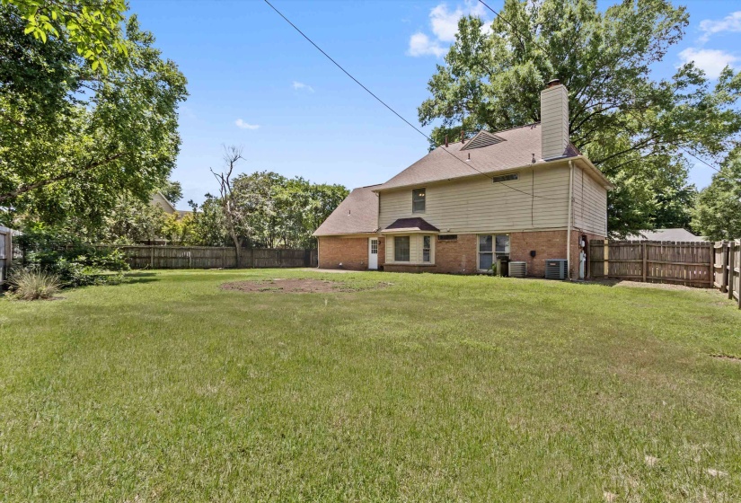 856 WOOD SHADOWS DR, Memphis, Tennessee 38018, 4 Bedrooms Bedrooms, 7 Rooms Rooms,2.1 BathroomsBathrooms,Residential,For Sale,WOOD SHADOWS,10224767