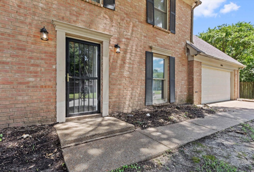 856 WOOD SHADOWS DR, Memphis, Tennessee 38018, 4 Bedrooms Bedrooms, 7 Rooms Rooms,2.1 BathroomsBathrooms,Residential,For Sale,WOOD SHADOWS,10224767