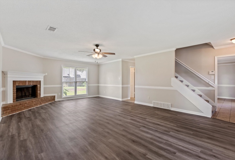 856 WOOD SHADOWS DR, Memphis, Tennessee 38018, 4 Bedrooms Bedrooms, 7 Rooms Rooms,2.1 BathroomsBathrooms,Residential,For Sale,WOOD SHADOWS,10224767