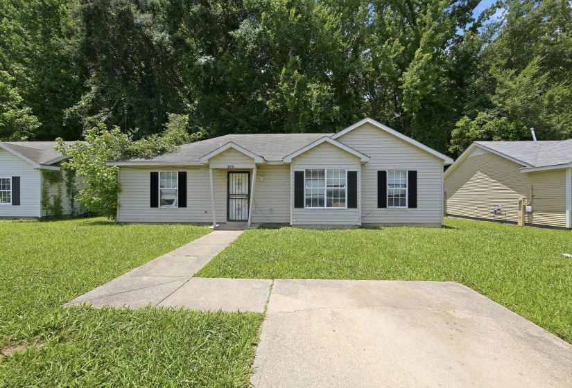 3831 BLACK FORREST DR, Memphis, Tennessee 38128, 3 Bedrooms Bedrooms, 5 Rooms Rooms,2 BathroomsBathrooms,Residential,For Sale,BLACK FORREST,10224770