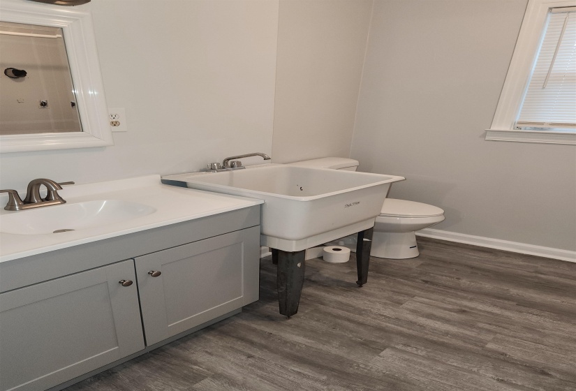7188 PLEASANT RIDGE DR, Unincorporated, Tennessee 38002, 4 Bedrooms Bedrooms, 9 Rooms Rooms,2.1 BathroomsBathrooms,Rental Properties,For Sale,PLEASANT RIDGE,10224794