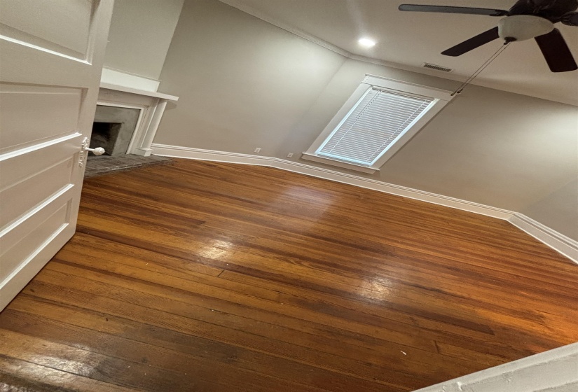 2183 HARBERT AVE, Memphis, Tennessee 38104, 4 Bedroom Bedrooms, 8 Room Rooms,2.1 BathroomBathrooms,Residential,For Sale,HARBERT,0,10221082