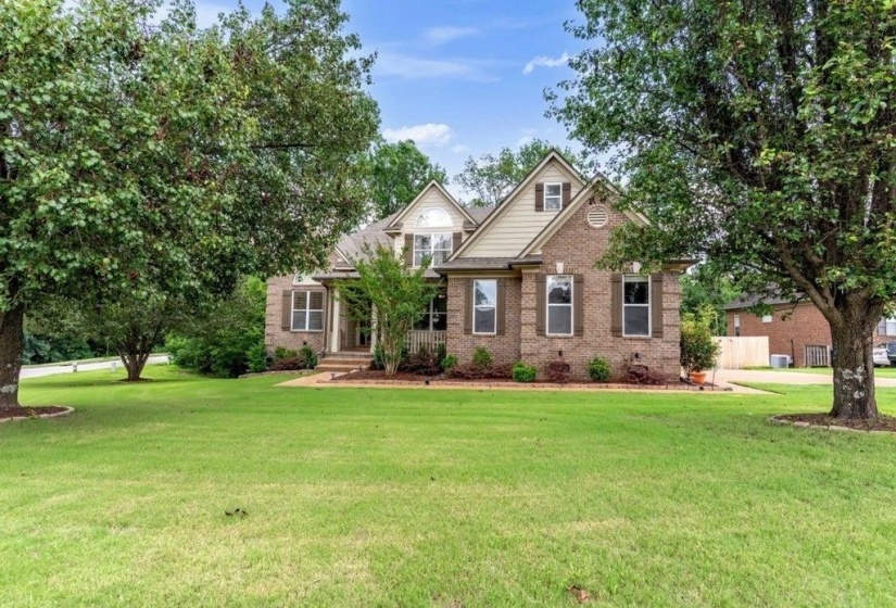 9441 LAKE BRIDGE DR, Lakeland, Tennessee 38002, 4 Bedrooms Bedrooms, 10 Rooms Rooms,4 BathroomsBathrooms,Residential,For Sale,LAKE BRIDGE,10224786