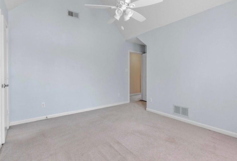 9441 LAKE BRIDGE DR, Lakeland, Tennessee 38002, 4 Bedrooms Bedrooms, 10 Rooms Rooms,4 BathroomsBathrooms,Residential,For Sale,LAKE BRIDGE,10224786