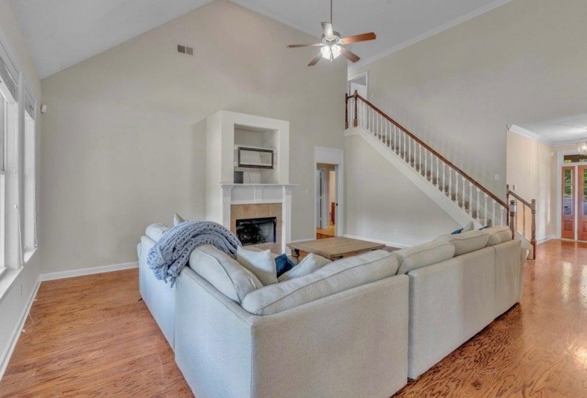 9441 LAKE BRIDGE DR, Lakeland, Tennessee 38002, 4 Bedrooms Bedrooms, 10 Rooms Rooms,4 BathroomsBathrooms,Residential,For Sale,LAKE BRIDGE,10224786