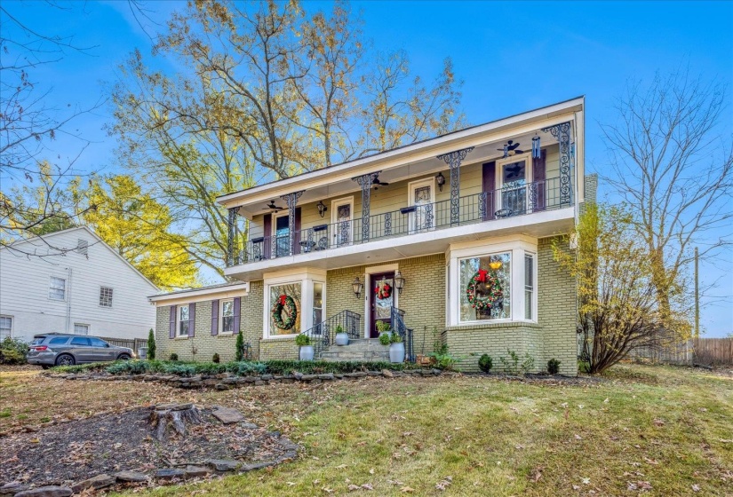 5681 GLENWILD AVE, Memphis, Tennessee 38119, 5 Bedrooms Bedrooms, 9 Rooms Rooms,3 BathroomsBathrooms,Residential,For Sale,GLENWILD,10224790