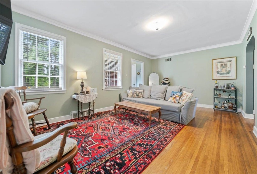 3633 GALLOWAY AVE, Memphis, Tennessee 38122, 2 Bedrooms Bedrooms, 6 Rooms Rooms,1 BathroomBathrooms,Residential,For Sale,GALLOWAY,10224792