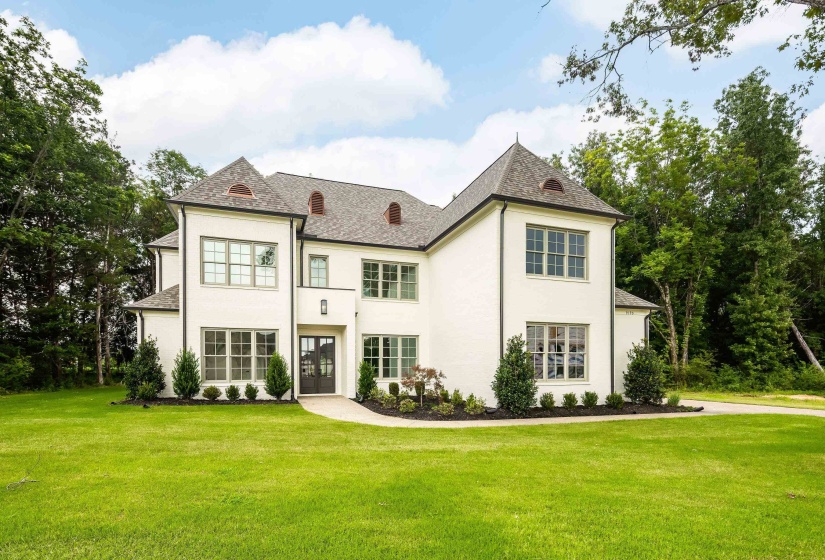 9190 OLD GREEN CV, Germantown, Tennessee 38138, 5 Bedrooms Bedrooms, 5 Rooms Rooms,4.1 BathroomsBathrooms,Residential,For Sale,OLD GREEN,10224795