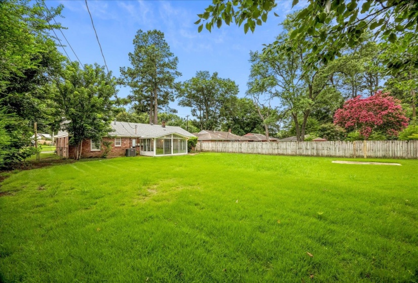 5304 QUINCE RD, Memphis, Tennessee 38117, 3 Bedrooms Bedrooms, 7 Rooms Rooms,2 BathroomsBathrooms,Residential,For Sale,QUINCE,10224796