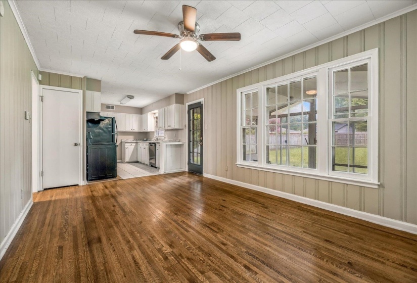 5304 QUINCE RD, Memphis, Tennessee 38117, 3 Bedrooms Bedrooms, 7 Rooms Rooms,2 BathroomsBathrooms,Residential,For Sale,QUINCE,10224796