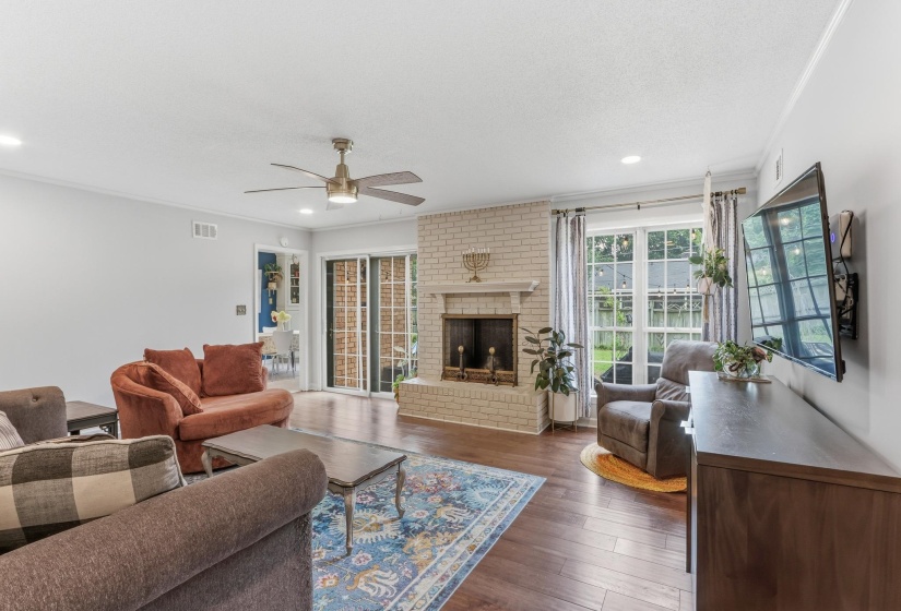5739 ASHBRIAR AVE, Memphis, Tennessee 38120, 3 Bedrooms Bedrooms, 7 Rooms Rooms,2 BathroomsBathrooms,Residential,For Sale,ASHBRIAR,10224798