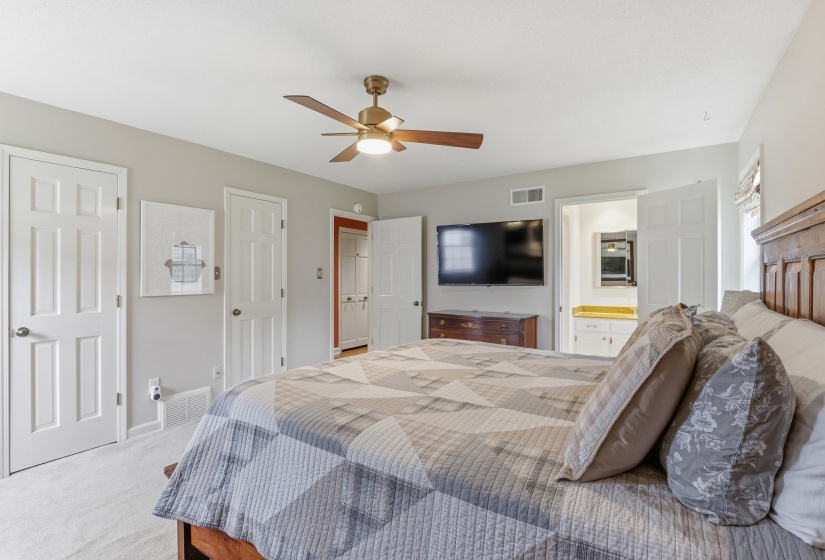 5739 ASHBRIAR AVE, Memphis, Tennessee 38120, 3 Bedrooms Bedrooms, 7 Rooms Rooms,2 BathroomsBathrooms,Residential,For Sale,ASHBRIAR,10224798